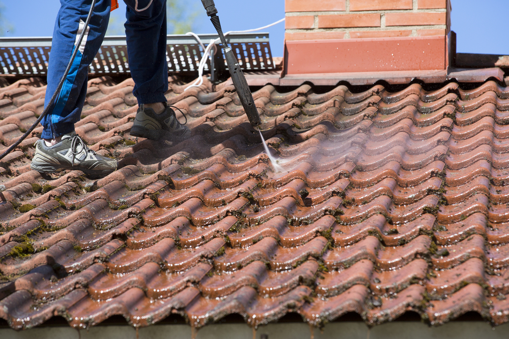 how to clean your roof, tools for roof cleaning